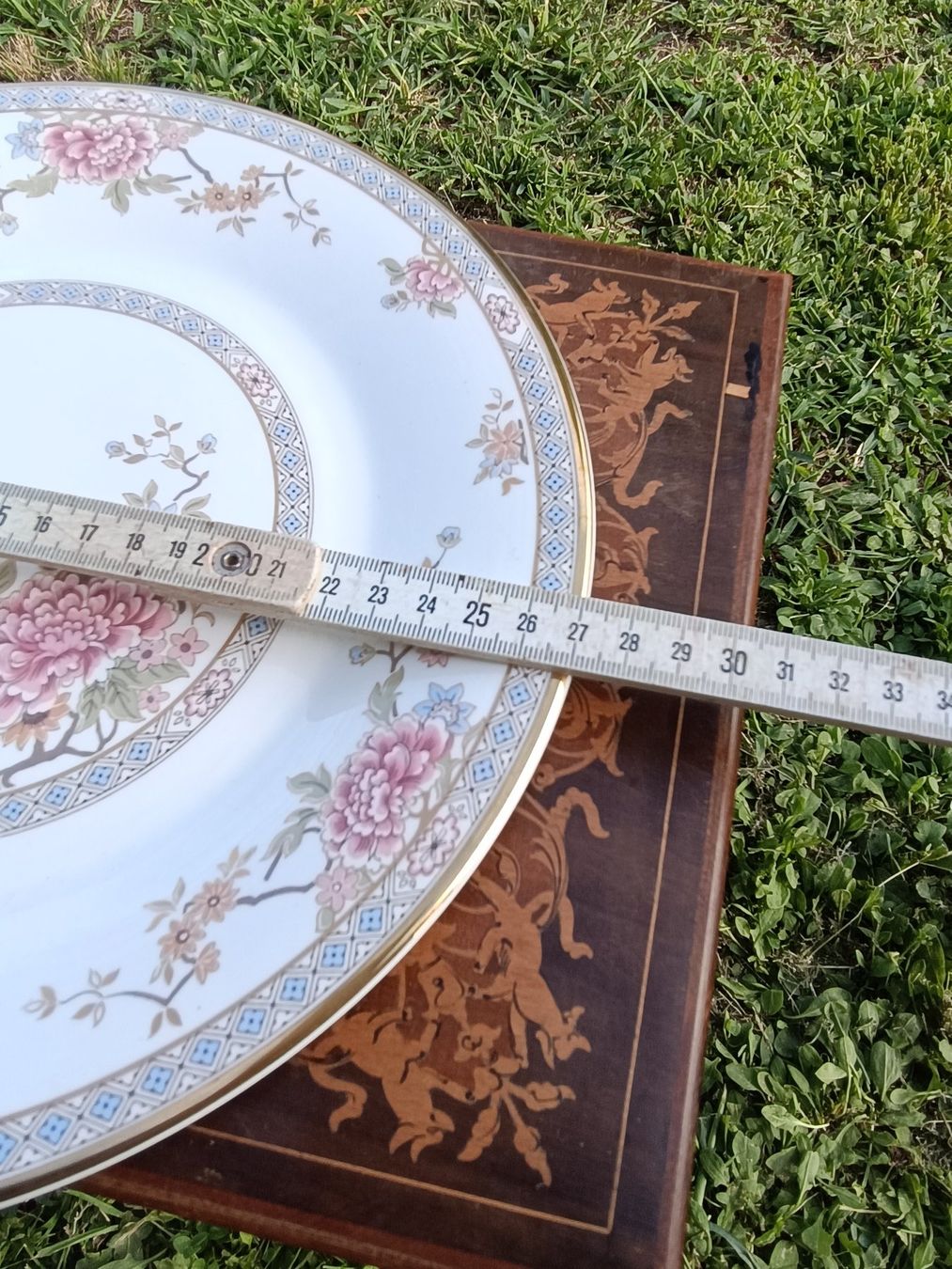 Royal Doulton Tazze: Royal Doulton Teller + 2 tassen – Usato da S. Antonino venduto da sab_z5qw 4