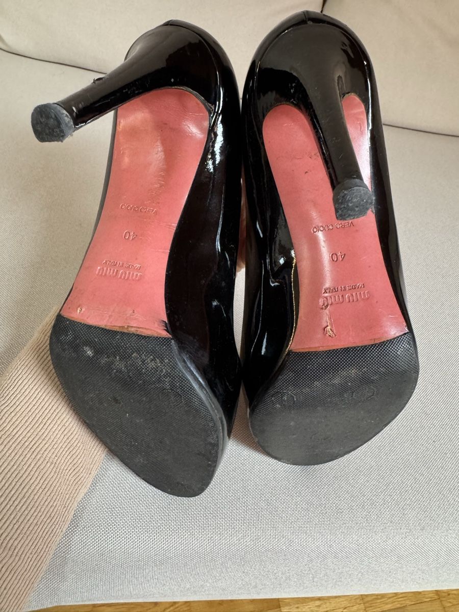 Miu Miu Scarpe da donna: Escarpins vernis noirs élégants MIUMIU taille 40 – Usato da Boudry venduto da jul_l9mr 3