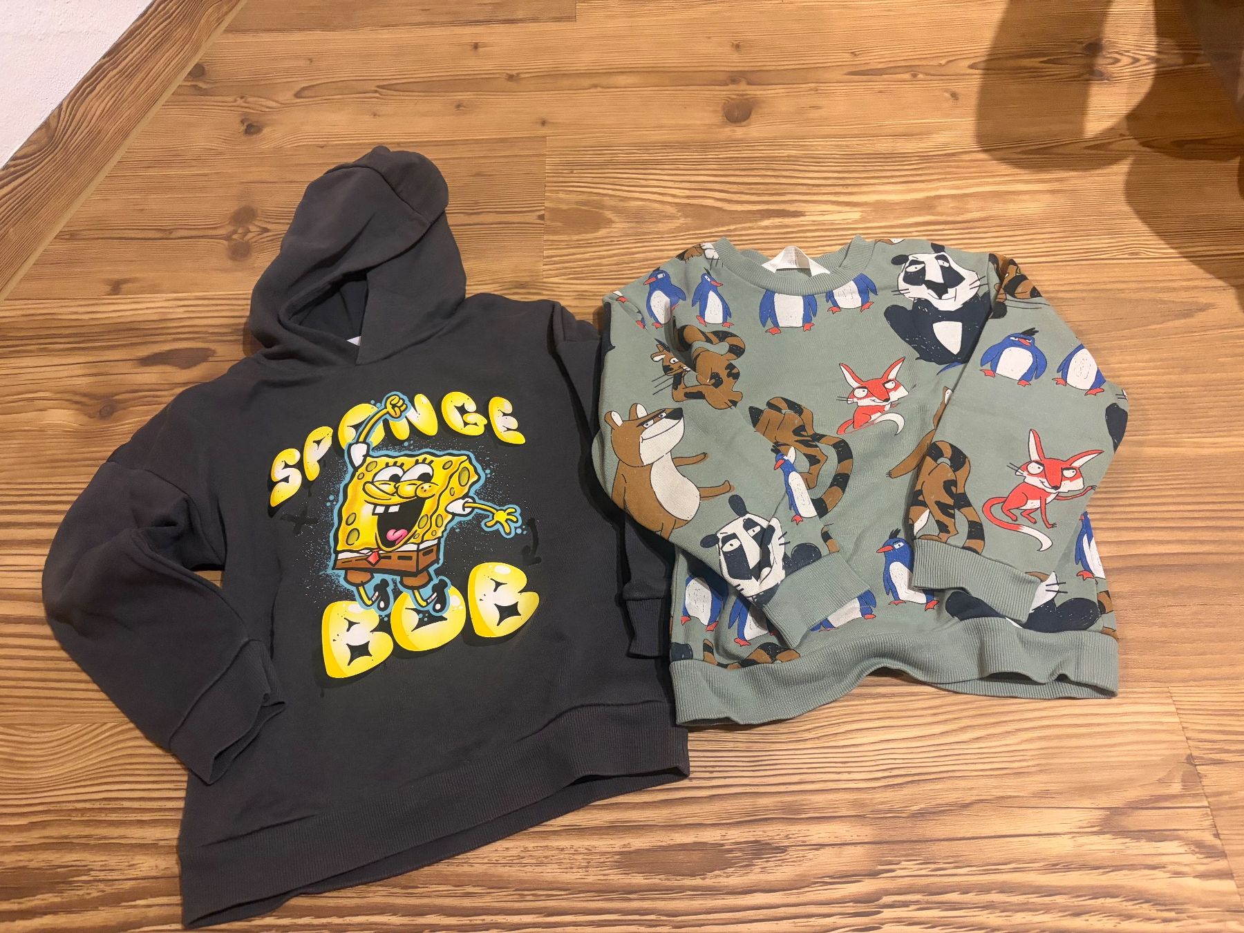 Pullover & Sweatshirts: Oberteil- Set Jungs Gr.116 – Gebraucht aus Vilters von 5111984 1