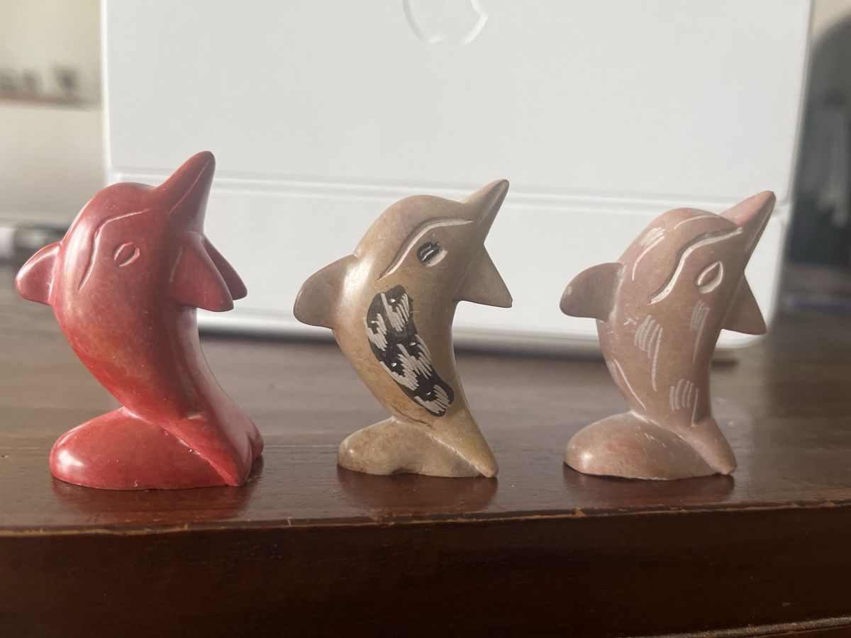 Tutte le decorazioni: 3 Delfin-Figuren aus Stein – Usato da Uetikon am See venduto da erz13
