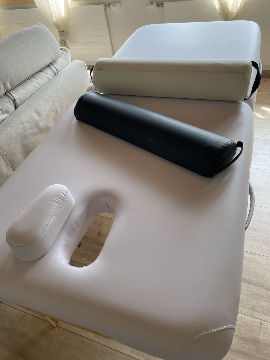 Appareils de massage: Table de massage pliable avec accessoires et sac – D'occasion à Renan BE par Pcapsule 5