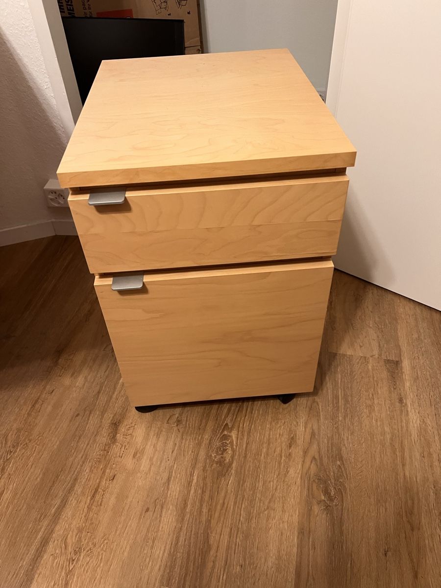 Ikea Banconi: Rollcontainer Birke Optik 2 Schubladen Einlage,guter Zustand – Usato da Luzern venduto da masch65