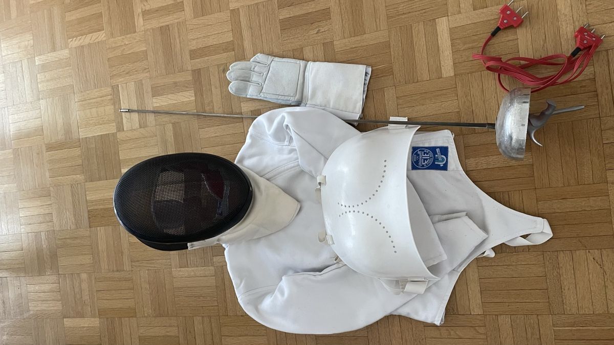 Completi & Tailleur: Fechtausrüstung Dame, M – Usato da St. Gallen venduto da Stipfl