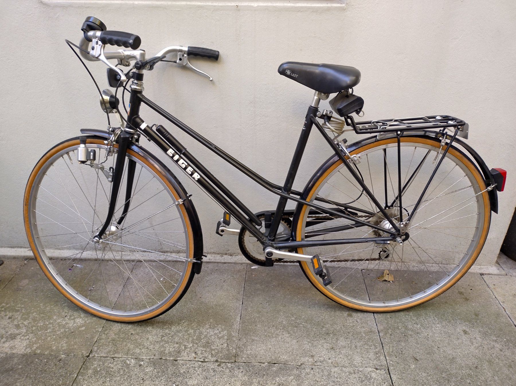 Vélos: RETRO DAMENVELO EIGER – D'occasion à Oberwil BL par Fgquerschleeger