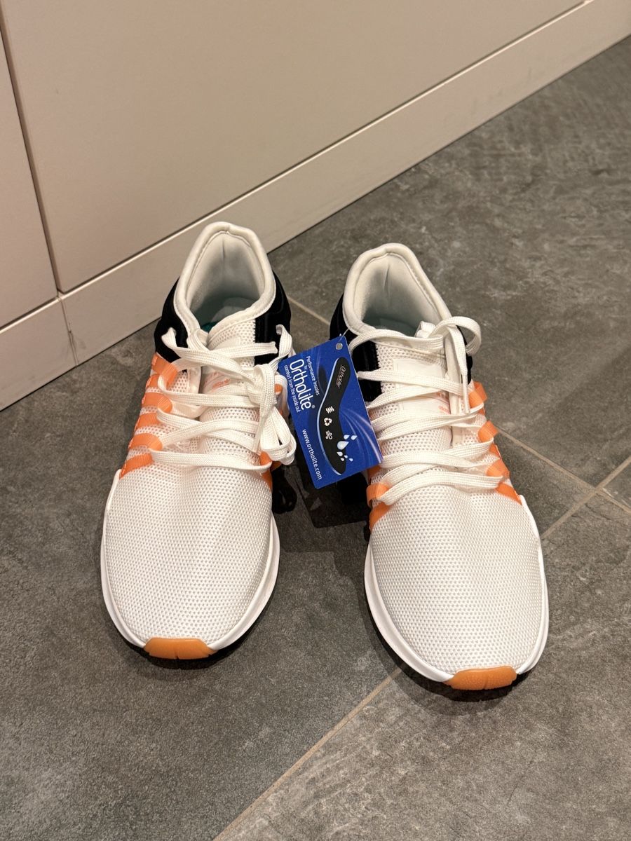 Adidas Damenschuhe: Adidas Sneaker Grösse EU 38 NEU – Neu (gemäss Beschreibung) aus Wila von Amonea
