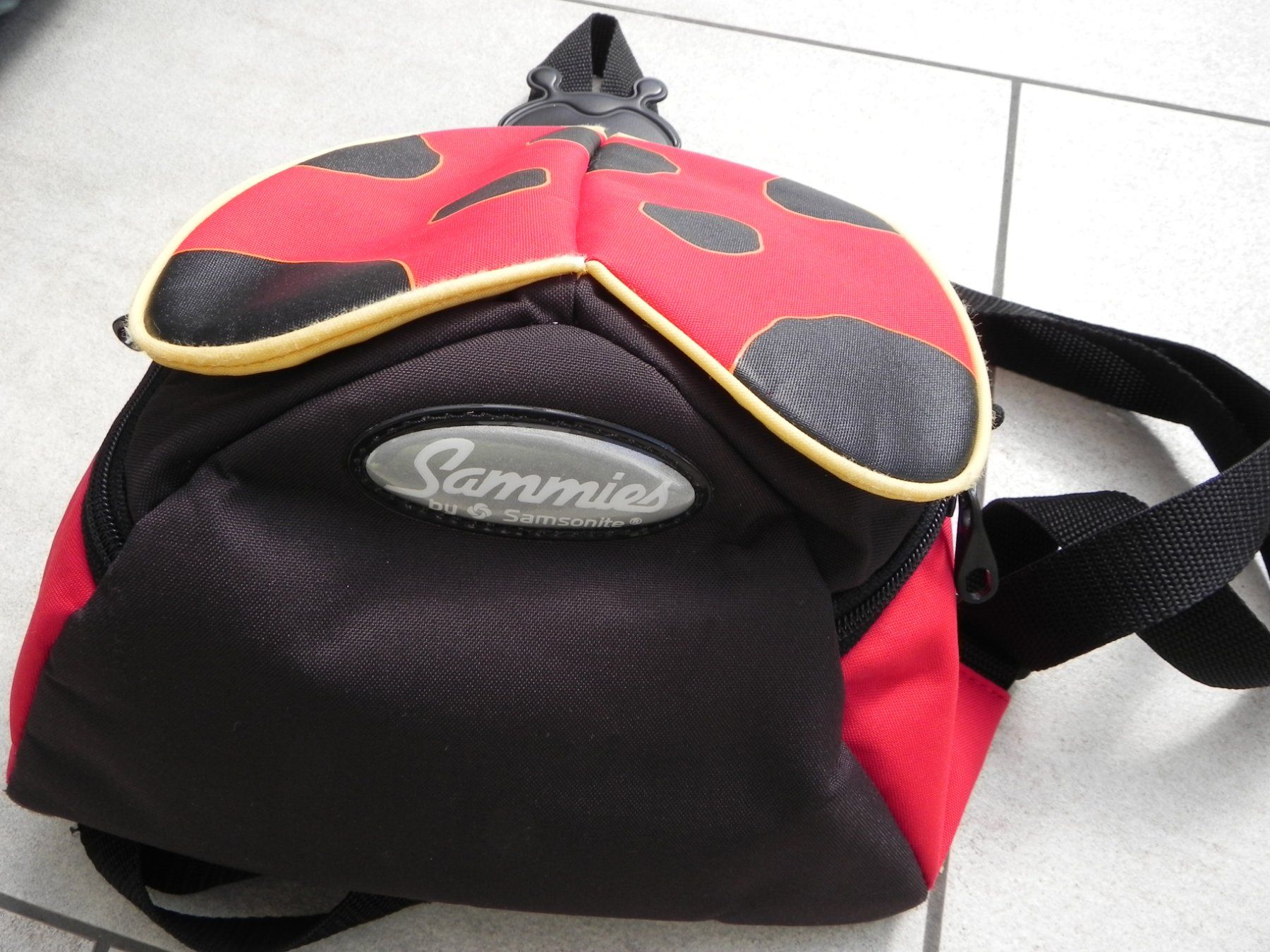 Samsonite Borse & Zaini: Süsser Marienkäfer Rucksack Sammies – Usato da Stallikon venduto da pcerny16 2