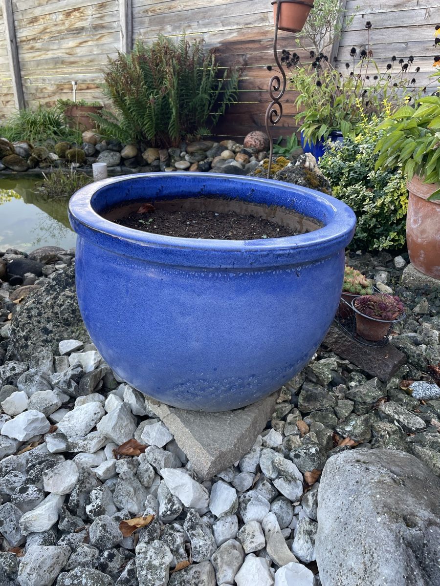 Vasi per fiori: Grosser Blumentopf blau – Usato da Kölliken venduto da Michi180