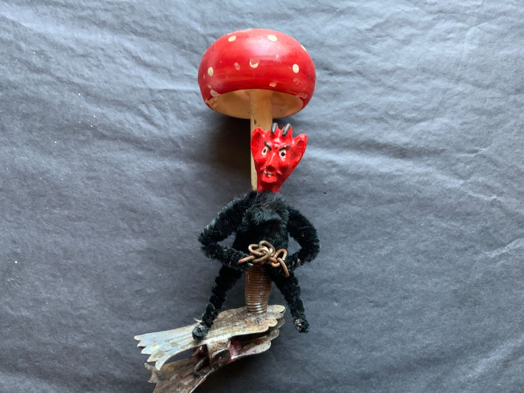 Toutes les décorations: Alter Weihnachtsschmuck Krampus – D'occasion à Hofstetten SO par zimtschnitte17