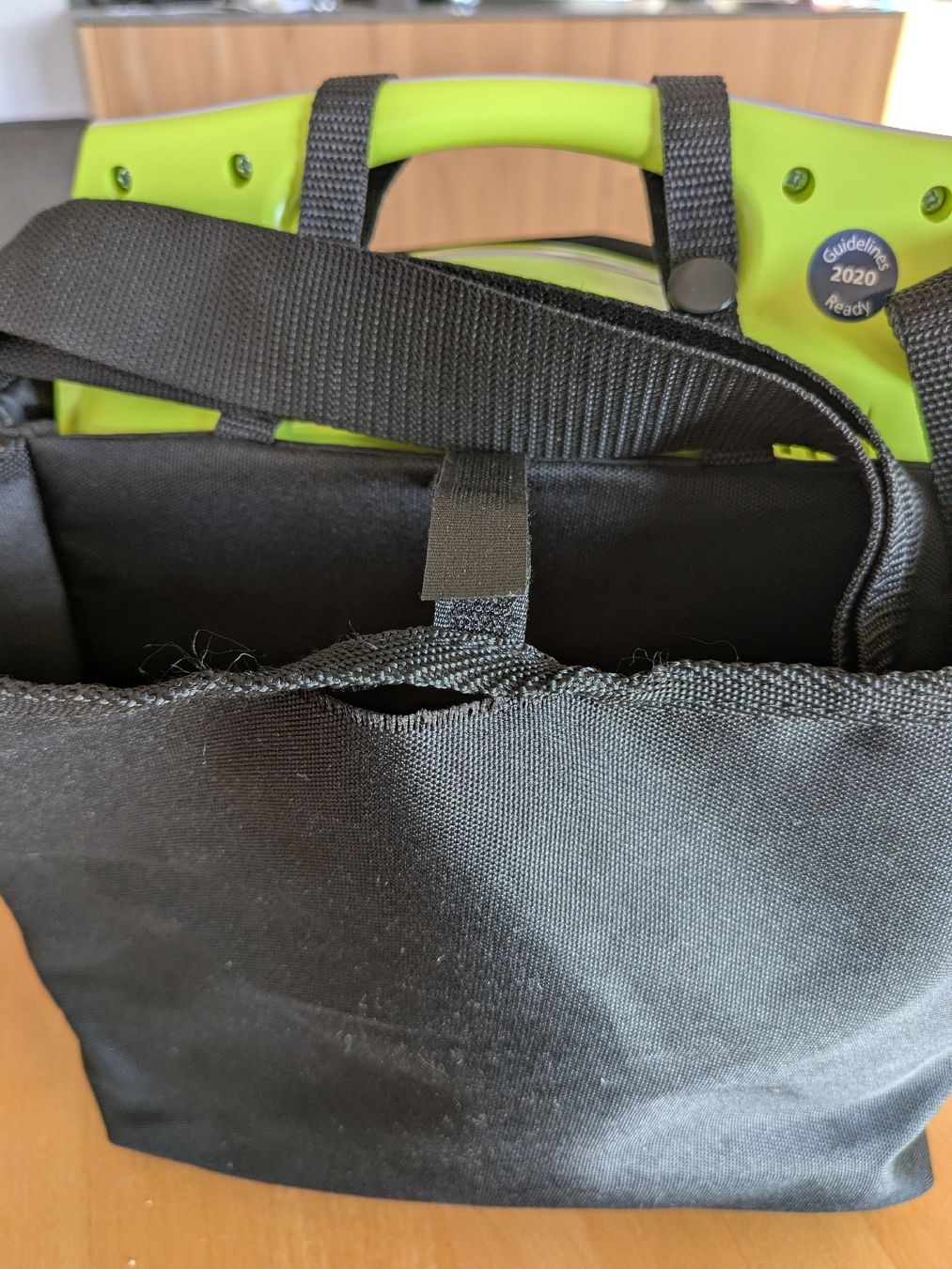Attrezzature mediche: Zoll AED Plus DEFEKT! – Difettoso da Brugg AG venduto da Pasci06 5