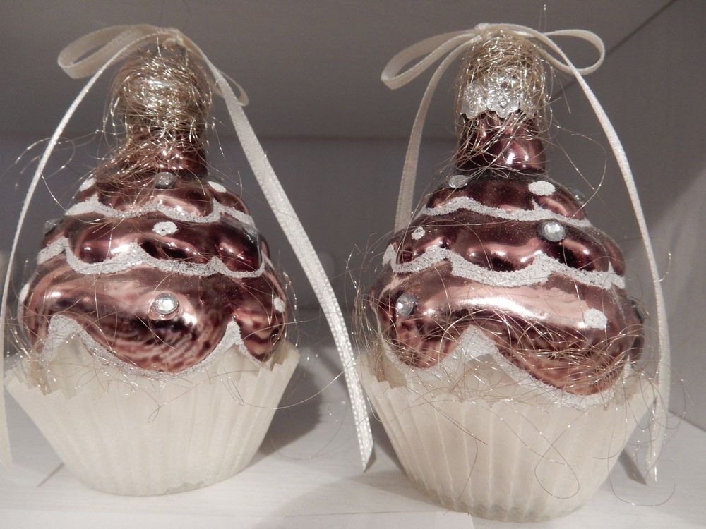 2 Cupcake NEU Weihnachtskugeln Dekoration NEU Kaufen auf Ricardo