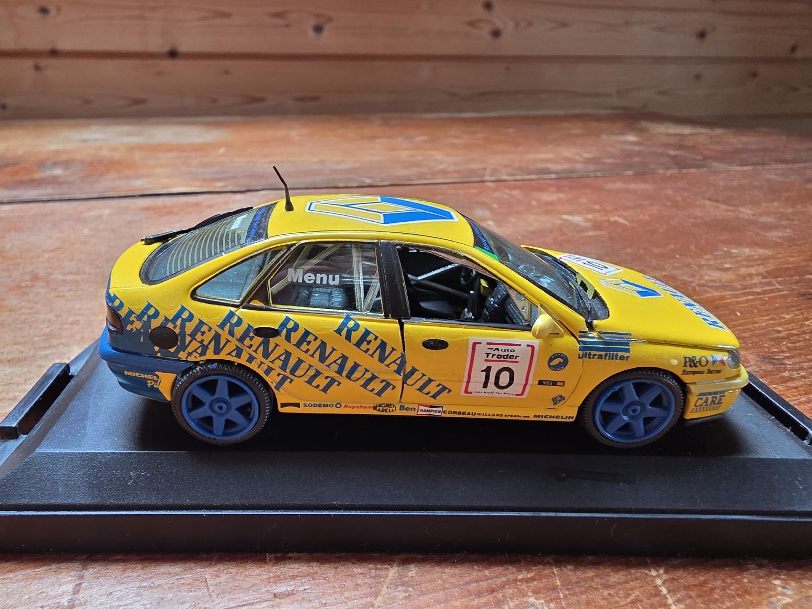 Renault Modellini d'auto: Renault Laguna BTCC  Alain Menu – Usato da Hellsau venduto da rob021 1
