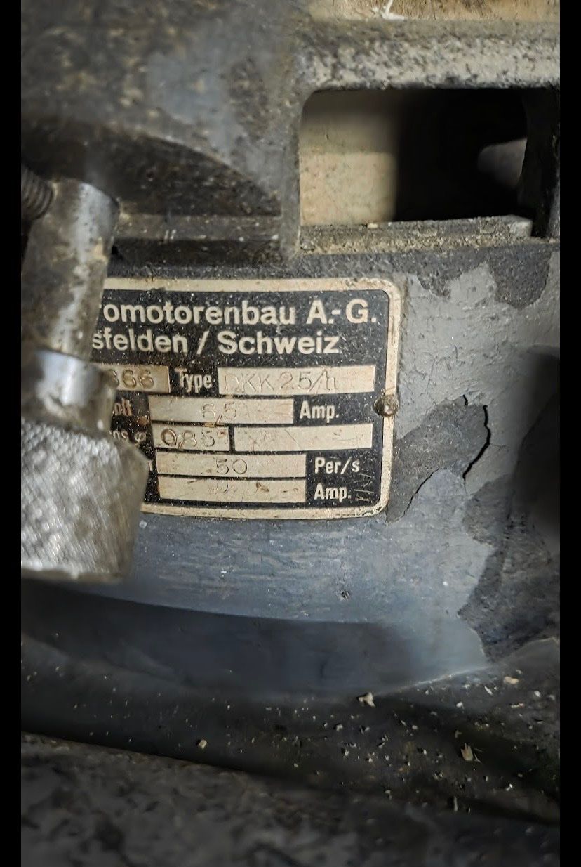 Toutes les machines: Kehlmaschine (Oldtimer) – D'occasion à Saxeten par Corolla04 1