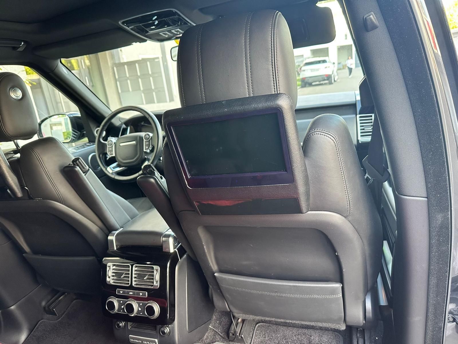 Land Rover Automobili: Range Rover Vogue – Difettoso da Ostermundigen venduto da Lucy20 3