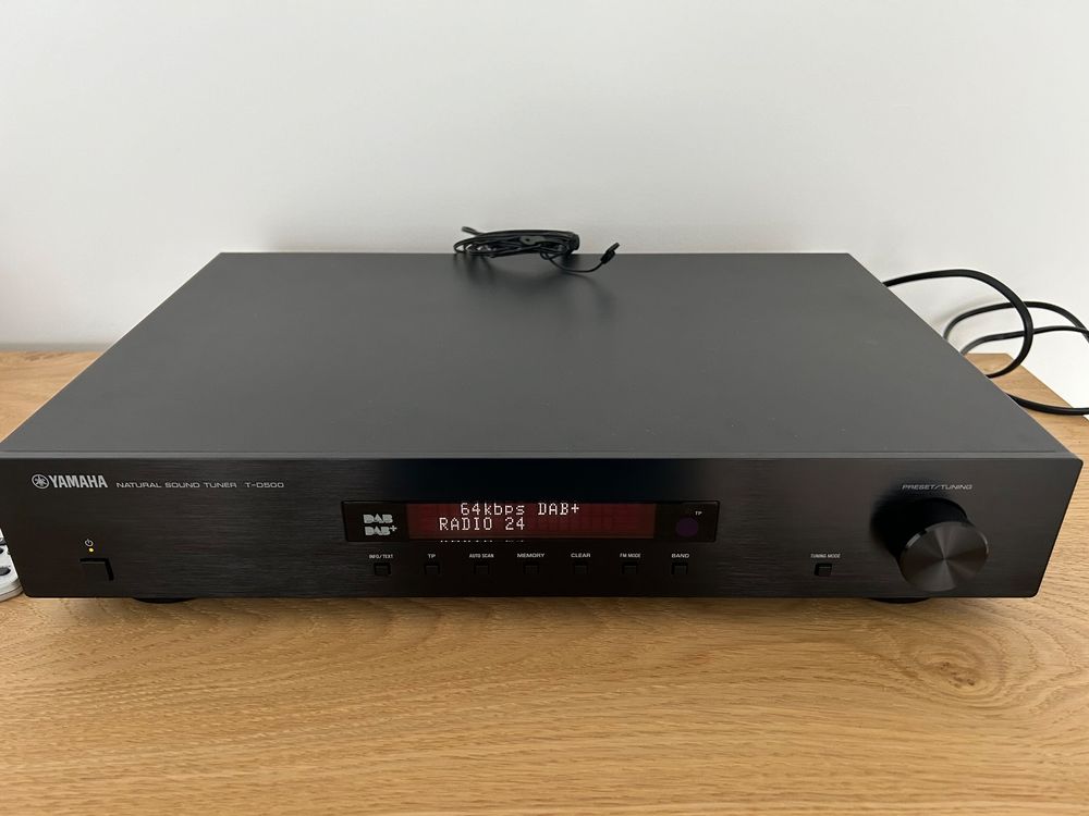 Yamaha DAB Tuner DT500 (nur FB geht nicht) Kaufen auf Ricardo