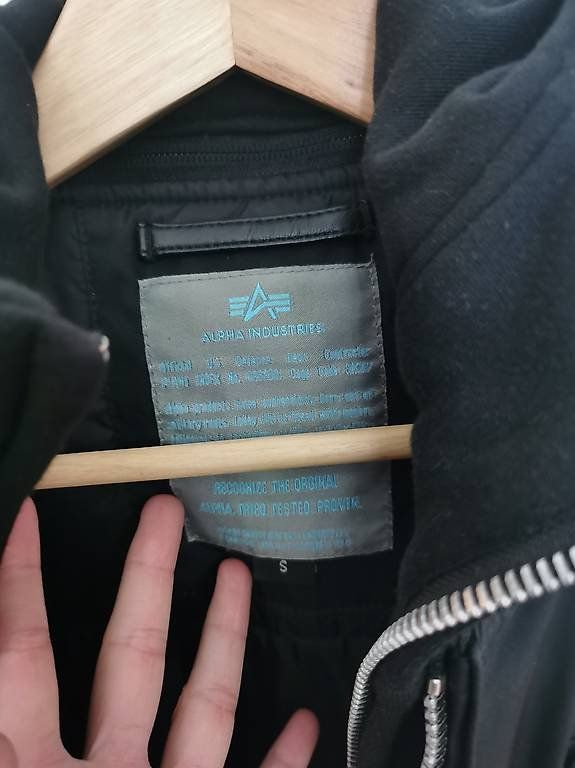 Alpha Industries Giacche: MA-1 D-Tec Alpha Industries Jacke, Gr.S Neu – Nuovo (secondo la descrizione) da Winterthur venduto da lor_5vlb 2