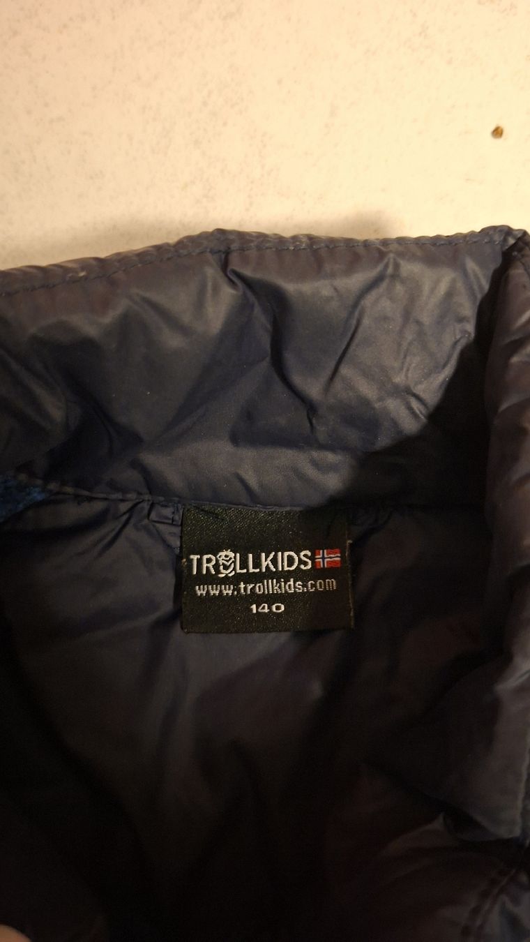 Trollkids Giacche: Übergangsjacke Trollkids Gr. 140 – Usato da Safnern venduto da Brionne 1