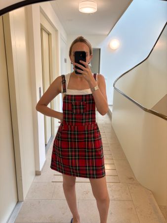 Robe salopette à carreaux rouge taille M bon état