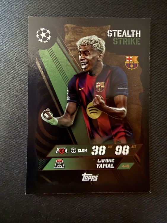 Carta Topps Match Attax Lamine Yamal Stealth Strike (Nuovo (secondo la ...