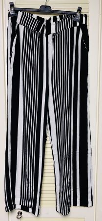 Leichte Damen Sommerhose, Gr. L, neu