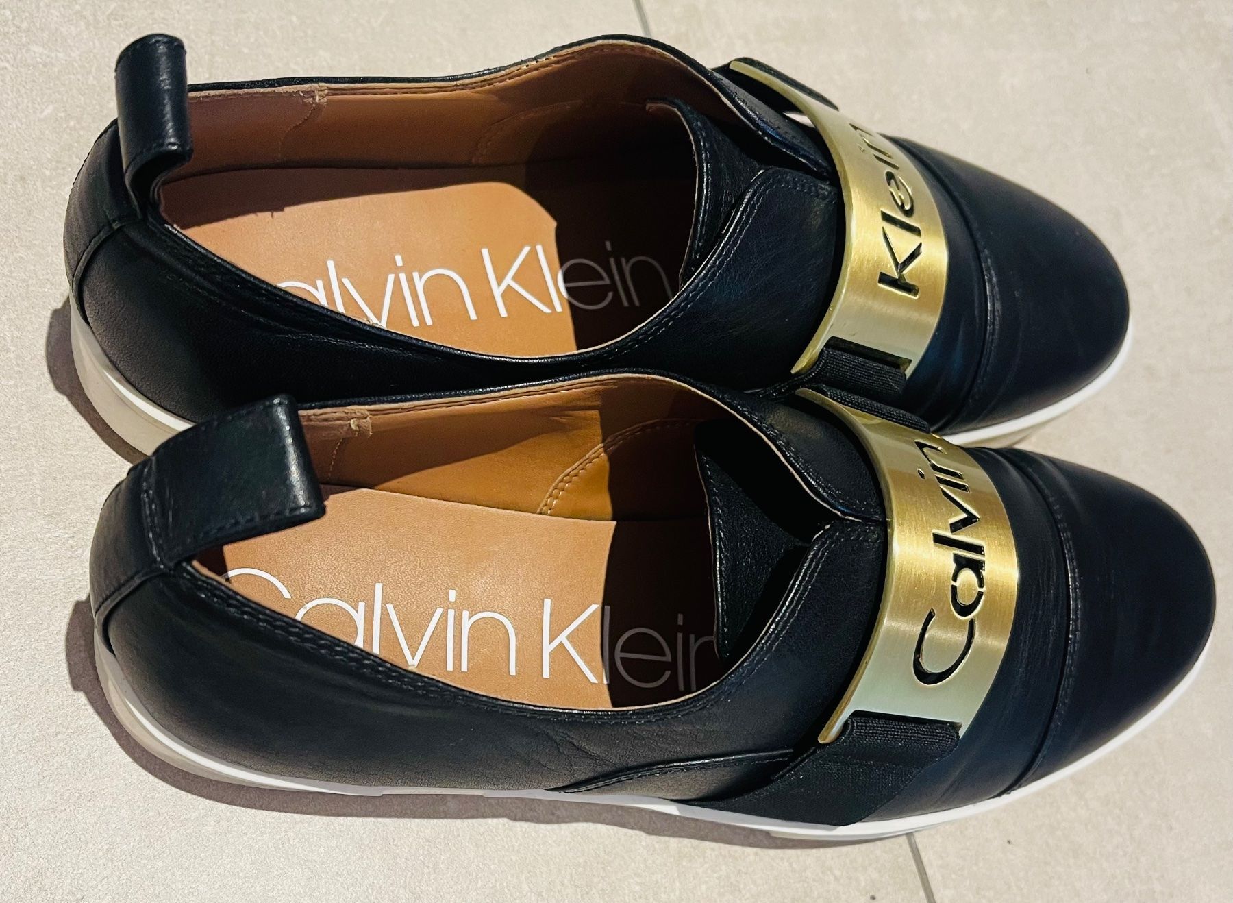 Calvin Klein Scarpe da donna: Damen Leder Schuhe  Calvin Klein grosse 40 – Usato da Leibstadt venduto da Ukrainelvivvorever 4
