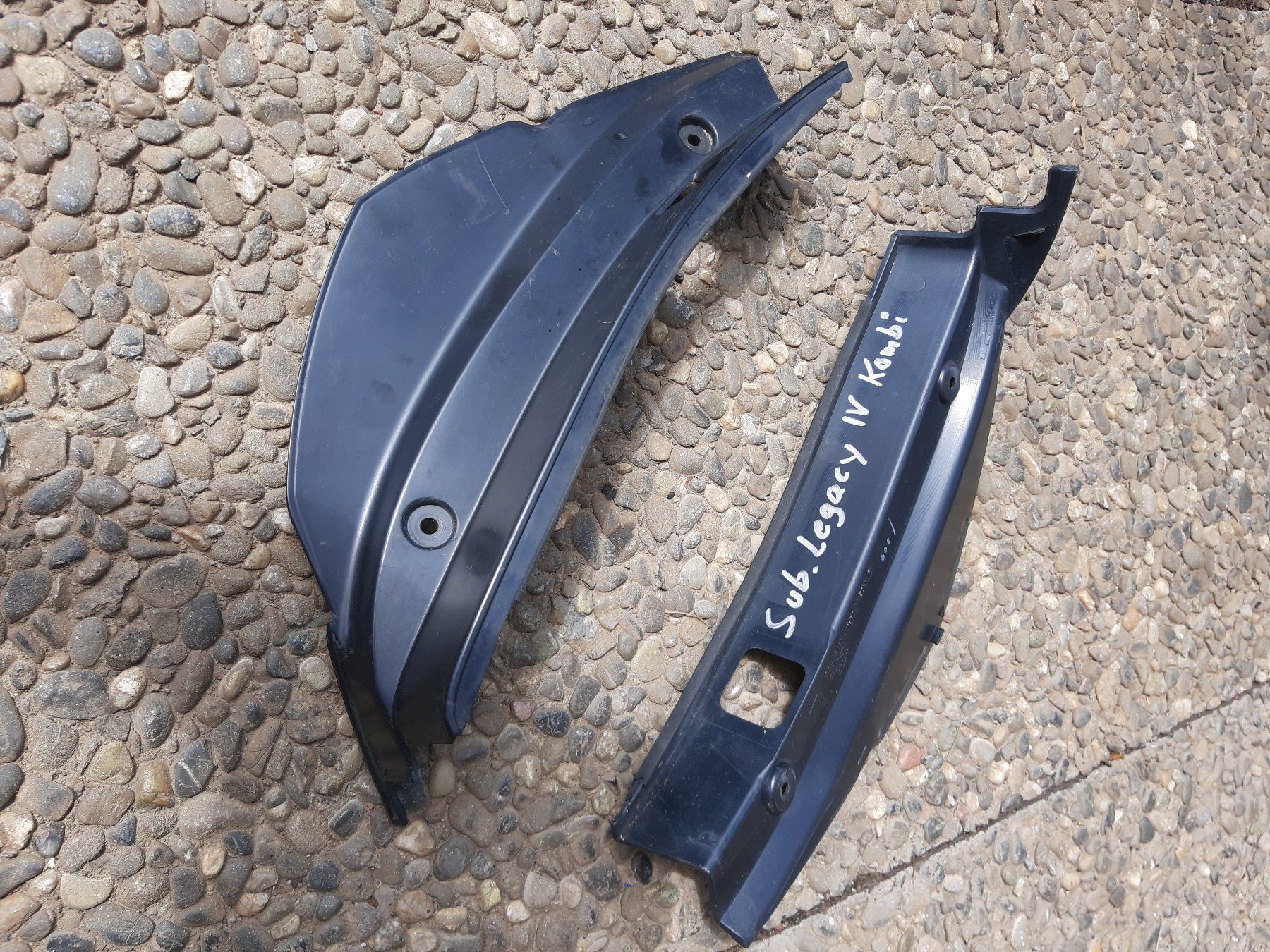 Subaru Tutti pezzi di ricambio auto: Subaru Legacy Kombi lV – Usato da Achseten venduto da Wenggi 1