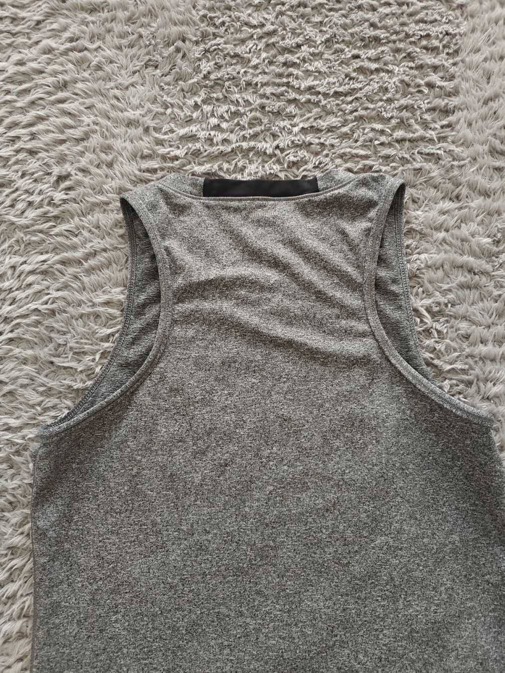 Adidas Top: Adidas Climalite Tank Top – Usato da Pieterlen venduto da Saemelili 4