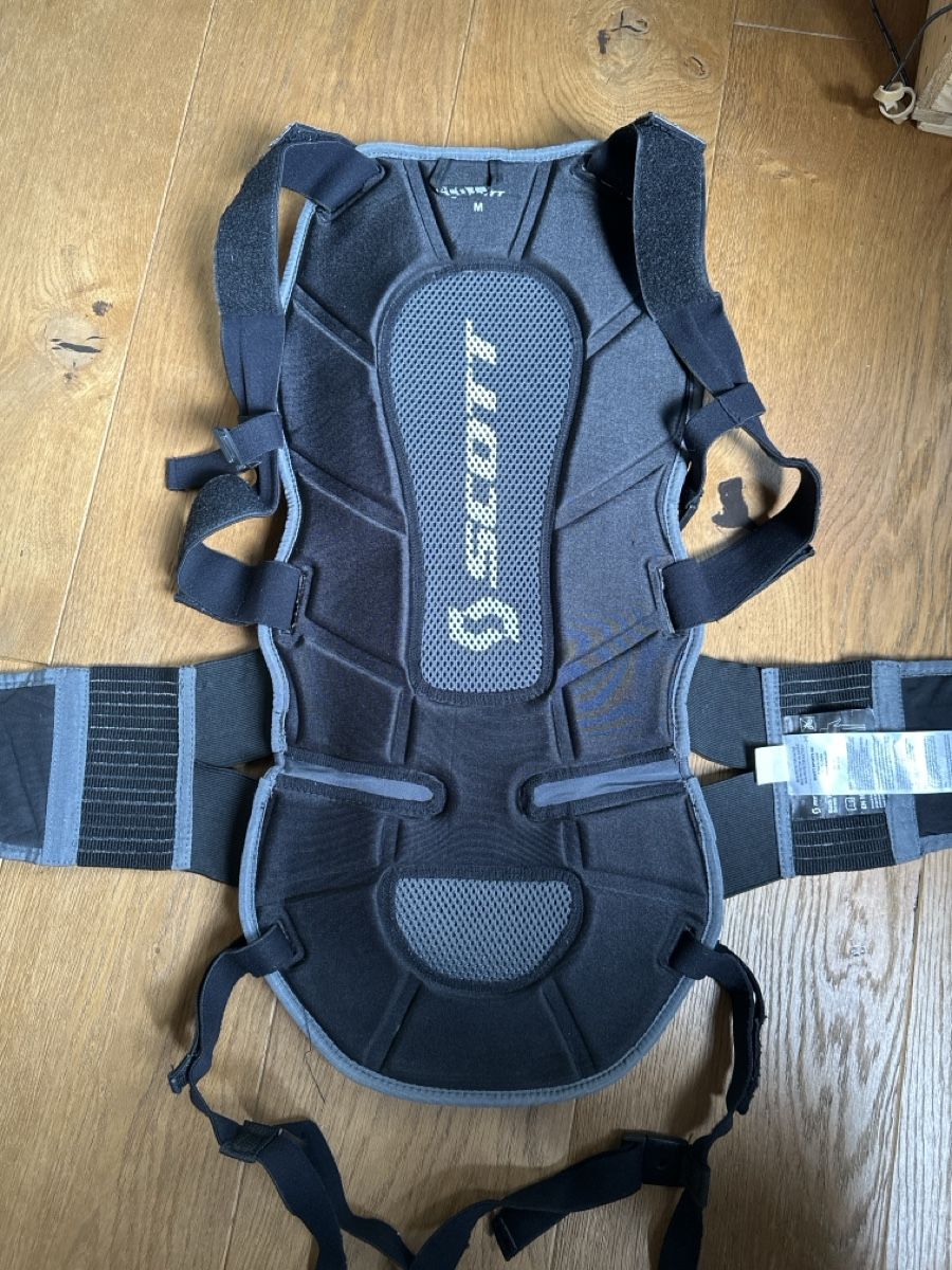 Protezioni & Imbottiture: Dorsale scott ski/snowboard – Nuovo (secondo la descrizione) da Fribourg venduto da Sam189 2