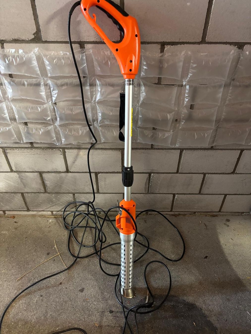Tous les outils: Elektro Unkrautvernichter – D'occasion à Beckenried par Robiliano