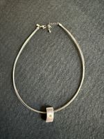Schöne Halskette mit passenden Ohrstecker, Silber Optik!