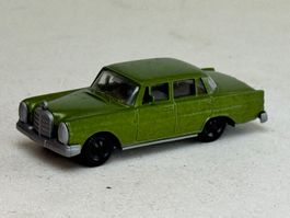 VE- Prep Mercedes 220 grünmetallic