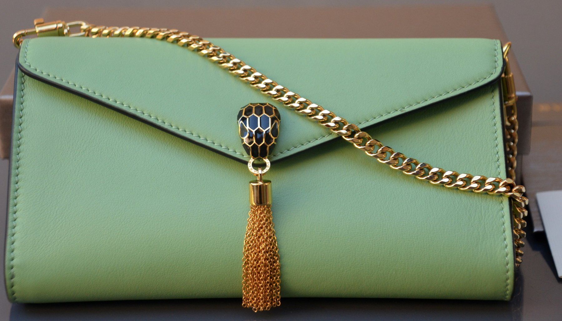 Bulgari Borse da donna: Bvlgari Serpenti Forever Pochette / Tasche – Nuovo e nell'imballaggio originale da Collonges venduto da Auganien 4