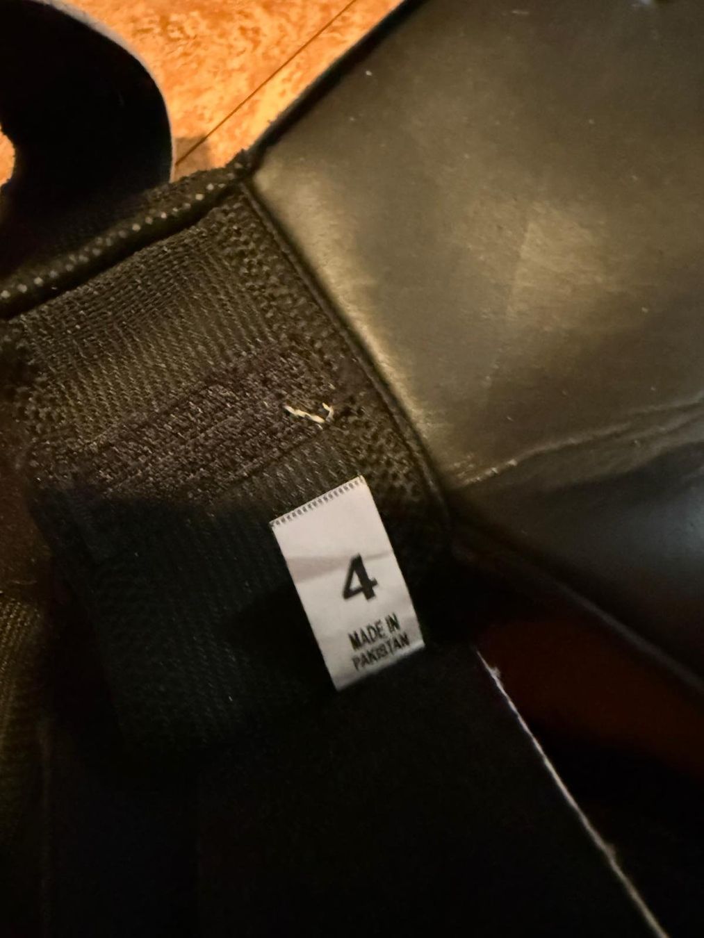 Guanti & manicotti: Handschuhe – Usato da Flawil venduto da Stella_3 3
