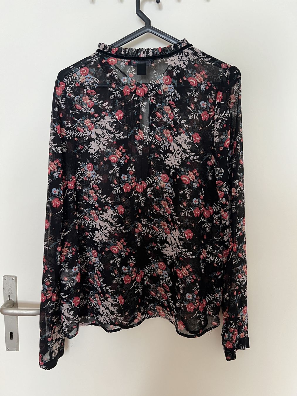 Camicette: ATMOSPHERE Blouse Flowers EUR 40 – Usato da Horgen venduto da linuxrp 6
