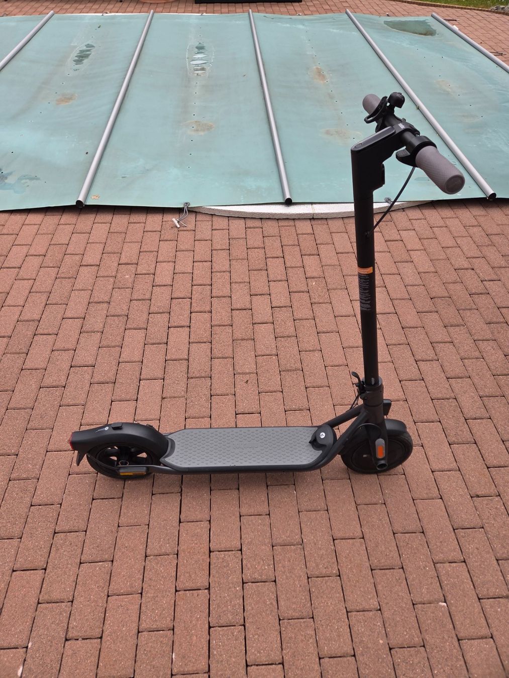 Scooter: Segway-Ninebot F20d E-Scooter – Usato da Riehen venduto da san_2v79 1