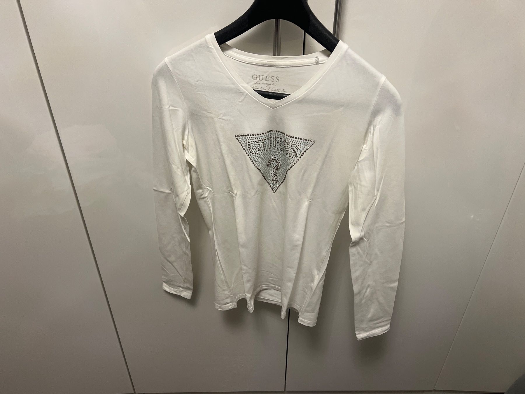 Guess T-shirt: Guess Langarm T Shirt L – Usato da Weiach venduto da LemonJuice1995