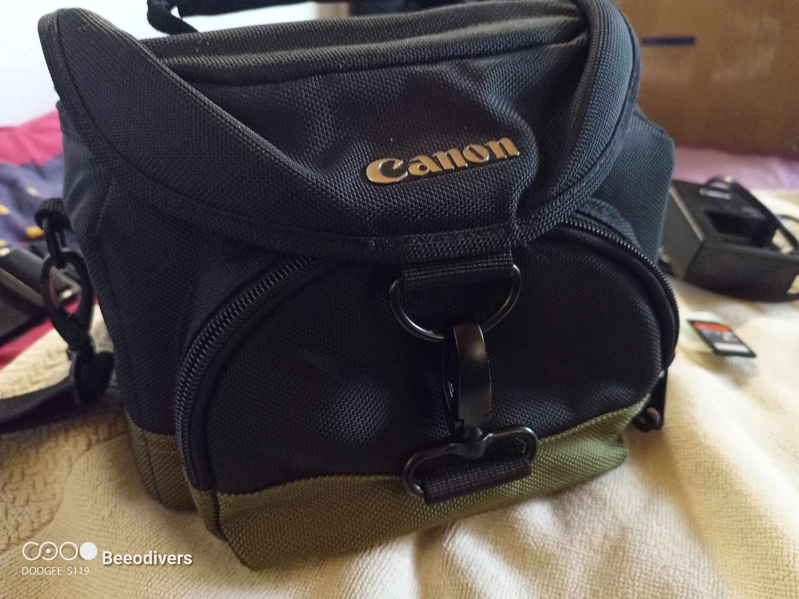 Canon Fotocamera: Canon Eos 1100D – Usato da Zeneggen venduto da Samvondeen2020 7