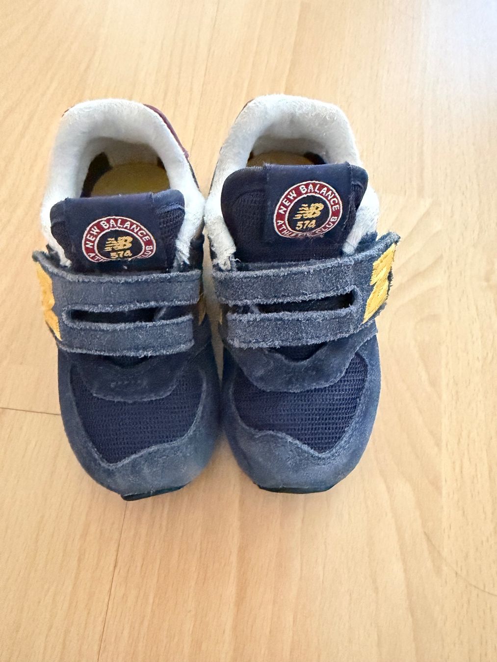 New Balance Scarpe per ragazzi: New Balance - dunkelblaue Turnschuhe – Usato da Zürich venduto da laurapb