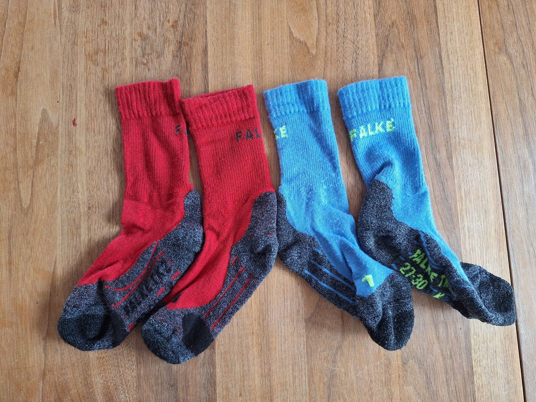 Falke Calze per bambini: 2 Paar Wandersocken Grösse 27-30 – Usato da Zürich venduto da Candid85