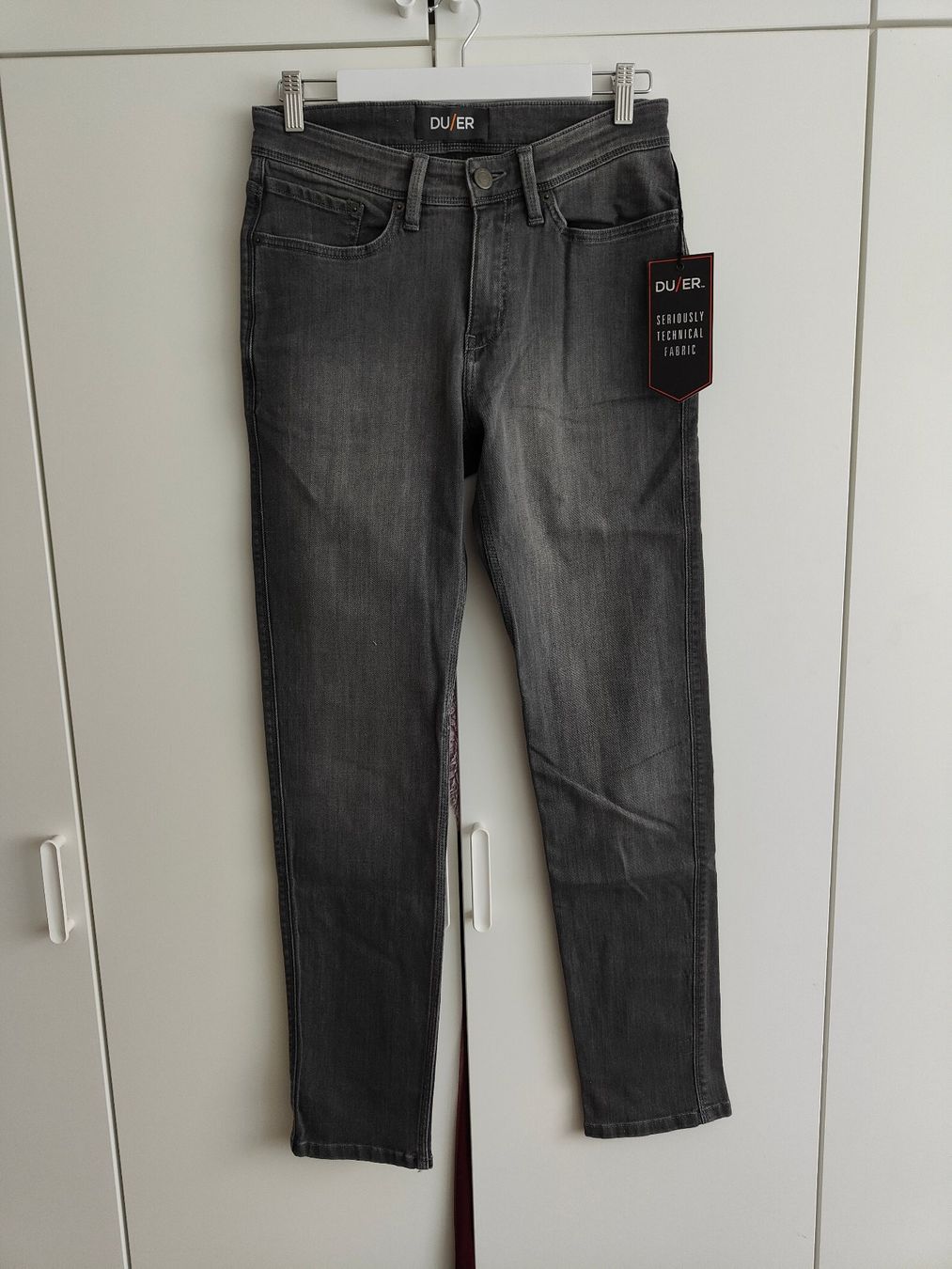 Jeans: DU/ER Herren Hosen - Grösse 29/32 – Neu und originalverpackt aus Rickenbach b. Wil von Kth_v8