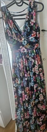 kleid Artigli