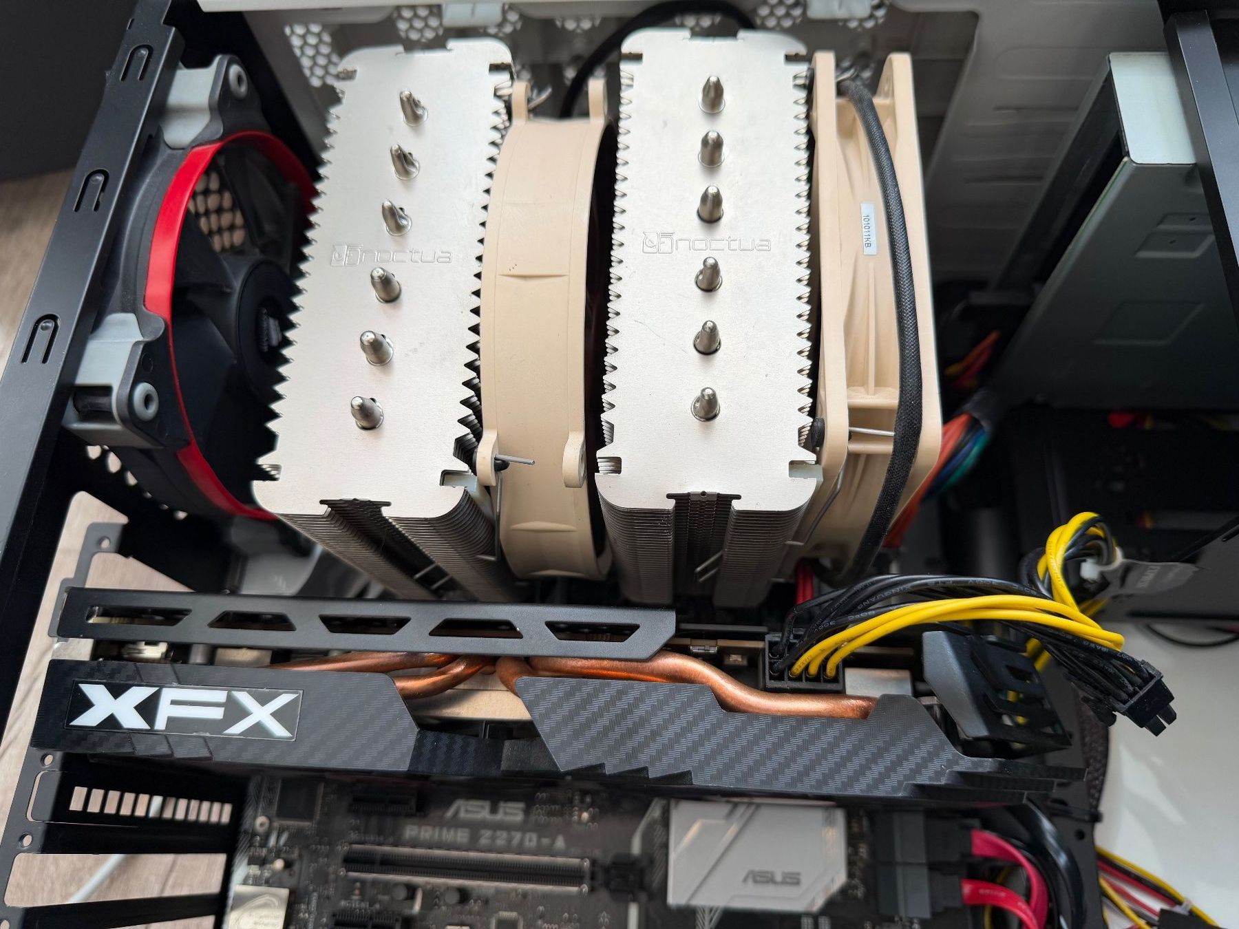 Intel PC: Einsteiger Gamer PC. I7 6600K, RX 580 – Usato da Wädenswil venduto da OctagonX 3