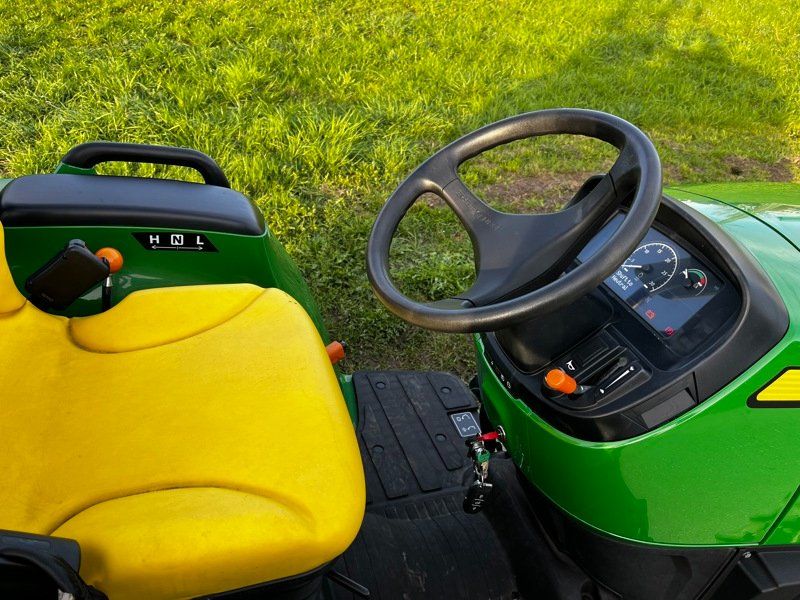 John Deere Traktoren: Traktor John Deere 3025 E mit Müthing Mulcher – Neu (gemäss Beschreibung) aus Baar von renewismer 5