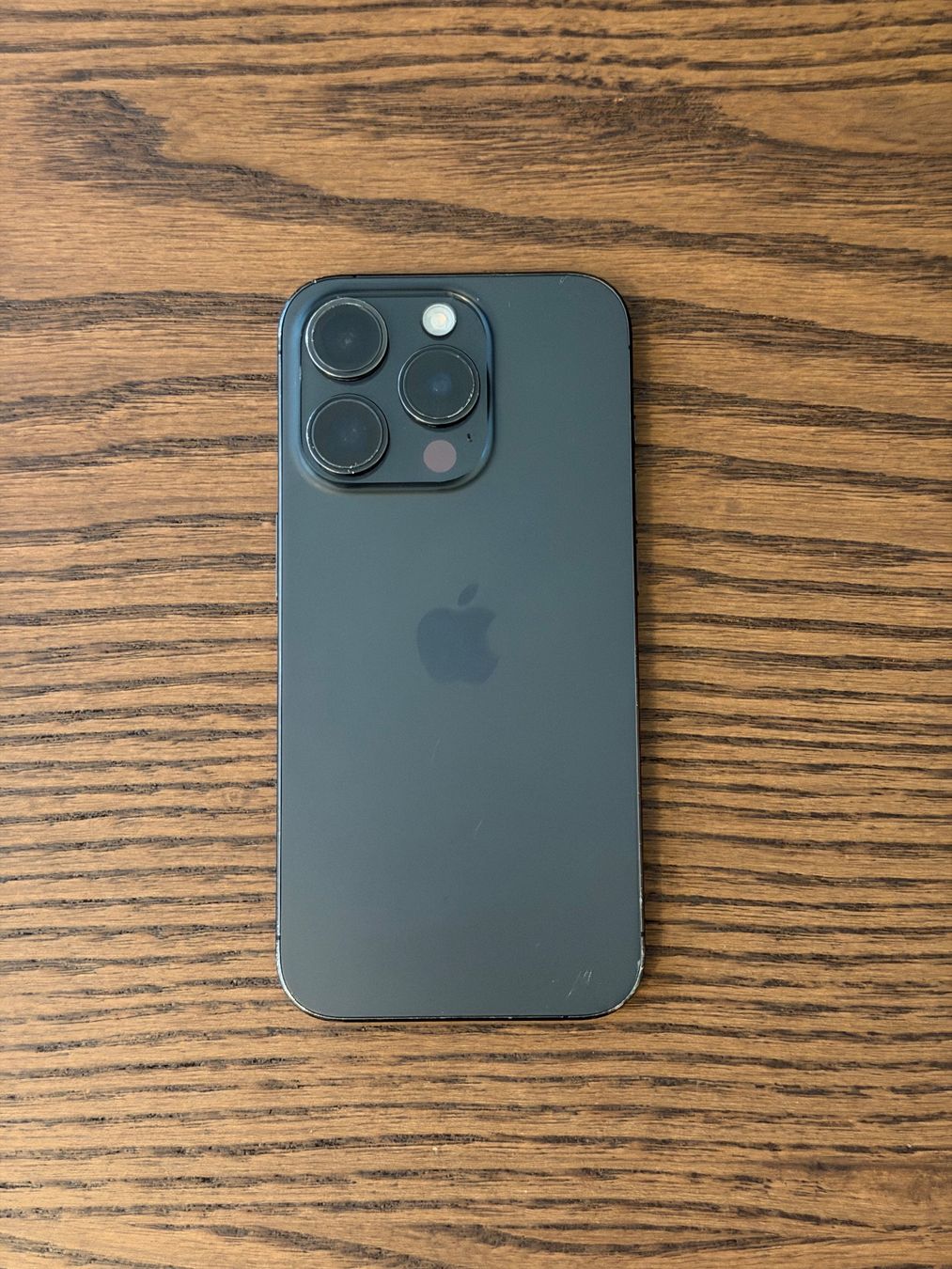 Apple Handys / Smartphones: iPhone 15 Pro, schwarz, 85%, Top Angebot – Gebraucht aus Emmenbrücke von WorldofTech 1
