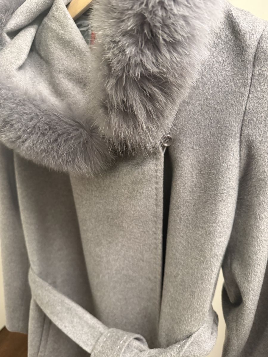 Max Mara Mäntel: MaxMara Studio Wollmantel grau Grösse 36 – Gebraucht aus Remetschwil von MLC_est.2005 1