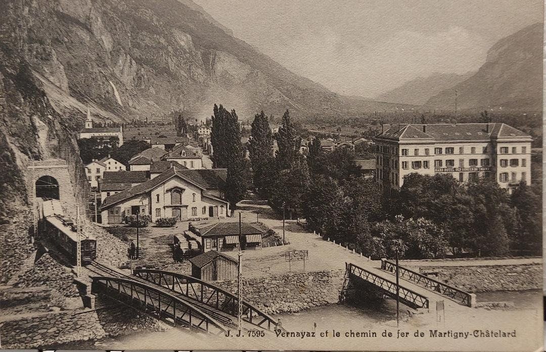 Ansichtskarten: VERNAYAZ et le Chemin de fer Martigny-Châtelard – Gebraucht aus Delémont von Domdom1