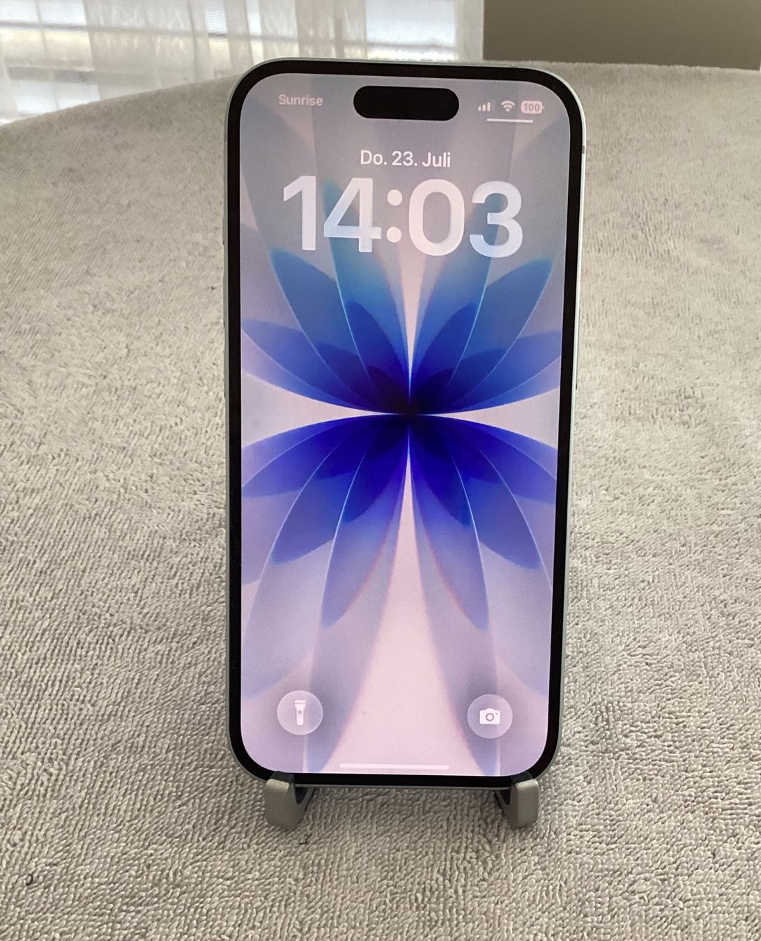Apple Telefoni cellulari / Smartphones: Apple iPhone 15 128 GB, Silicon Case, wie neu – Nuovo (secondo la descrizione) da Affoltern am Albis venduto da Sspiridon 3