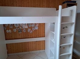 Lit en hauteur pour enfant