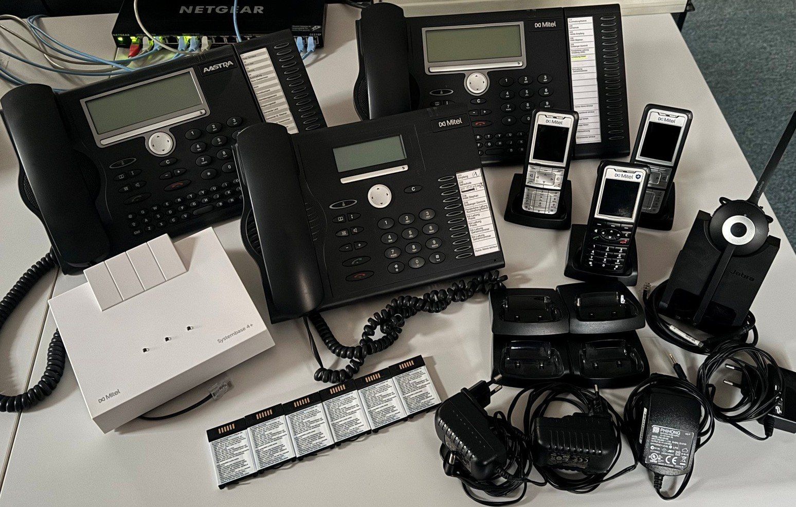 Mitel Telefone: Aastra/Mitel Geräte-Set – Gebraucht aus Kiesen von Bestseller
