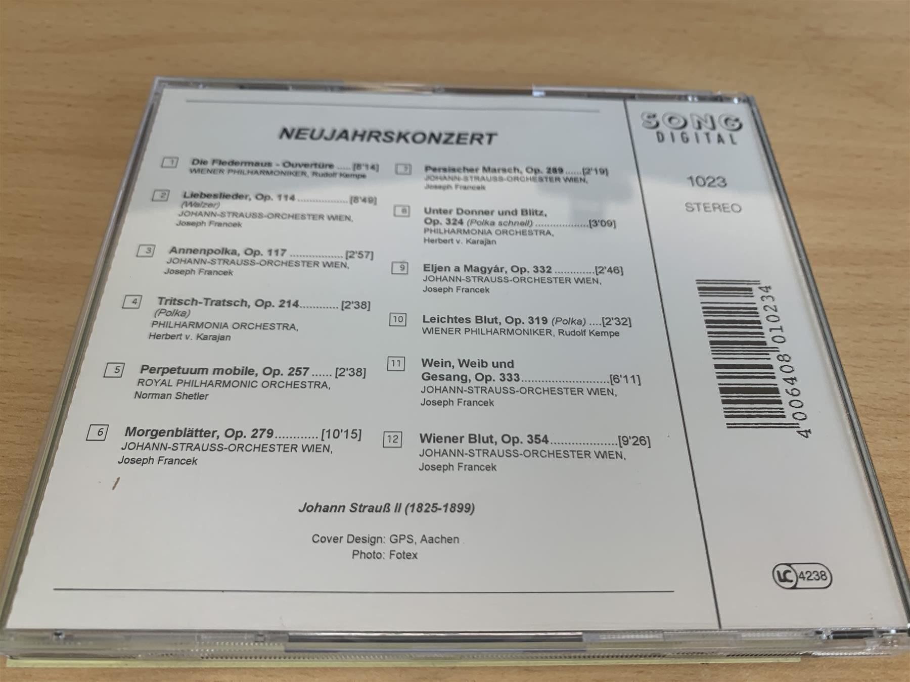 CD: Various Artists - Das Grosse Neujahrskonzert – Usato da Rikon im Tösstal venduto da Alpenmutz 1