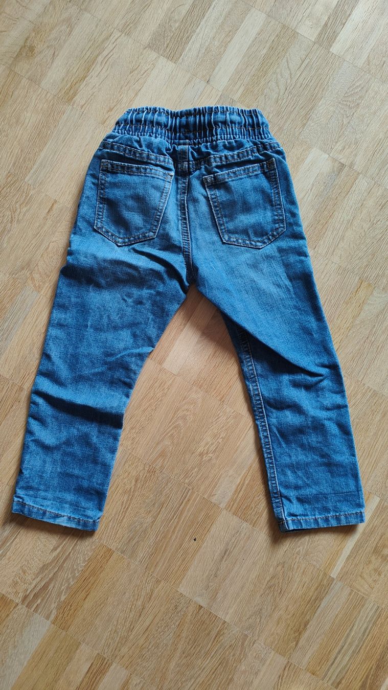 C&A Pantaloni: Jeans (Gr. 98) – Usato da Wädenswil venduto da adelimmat 2
